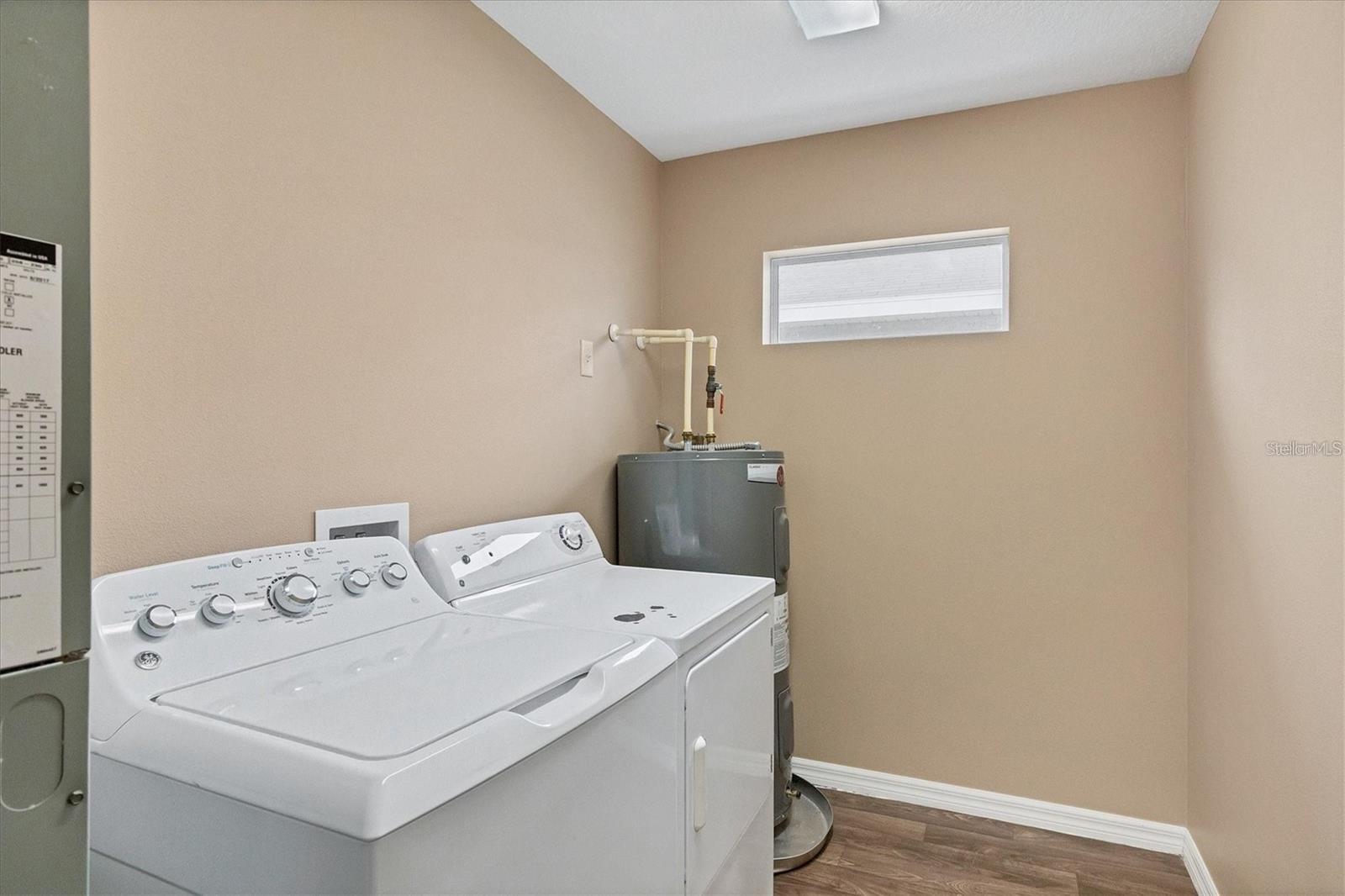 4032 11th St E Property Photo 25