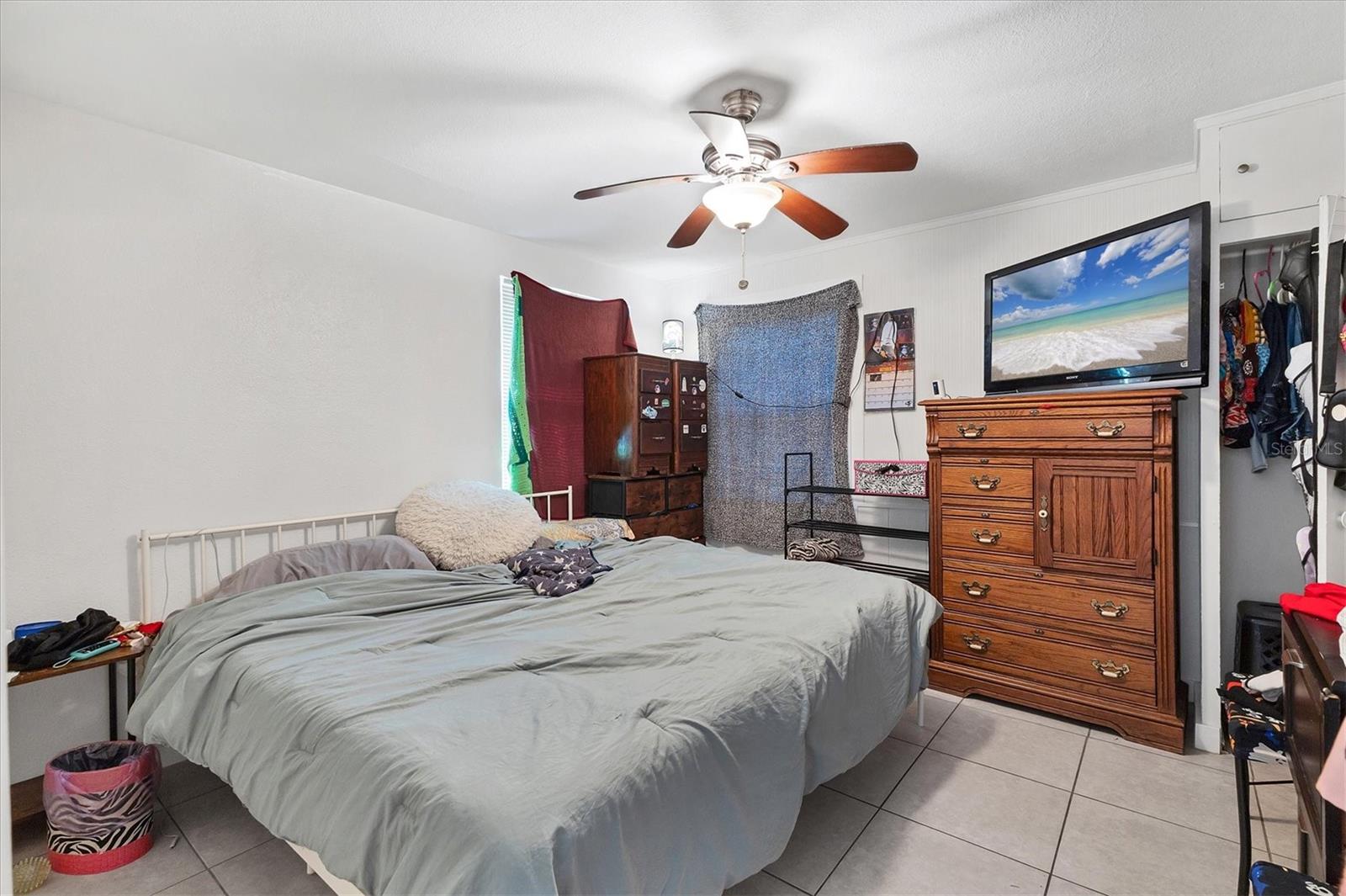234/236 Colonia Ln E Property Photo 17
