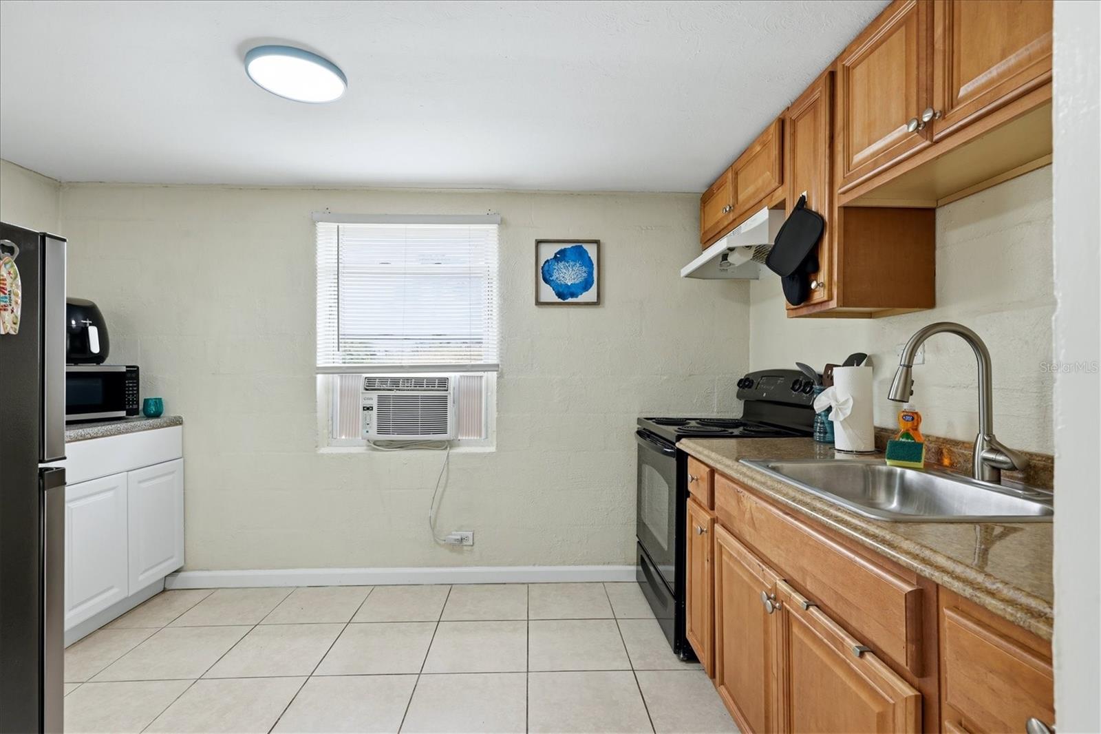 234/236 Colonia Ln E Property Photo 32