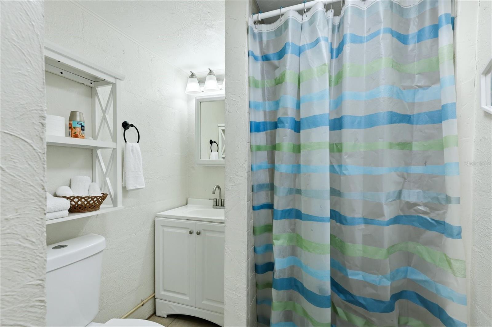 234/236 Colonia Ln E Property Photo 38