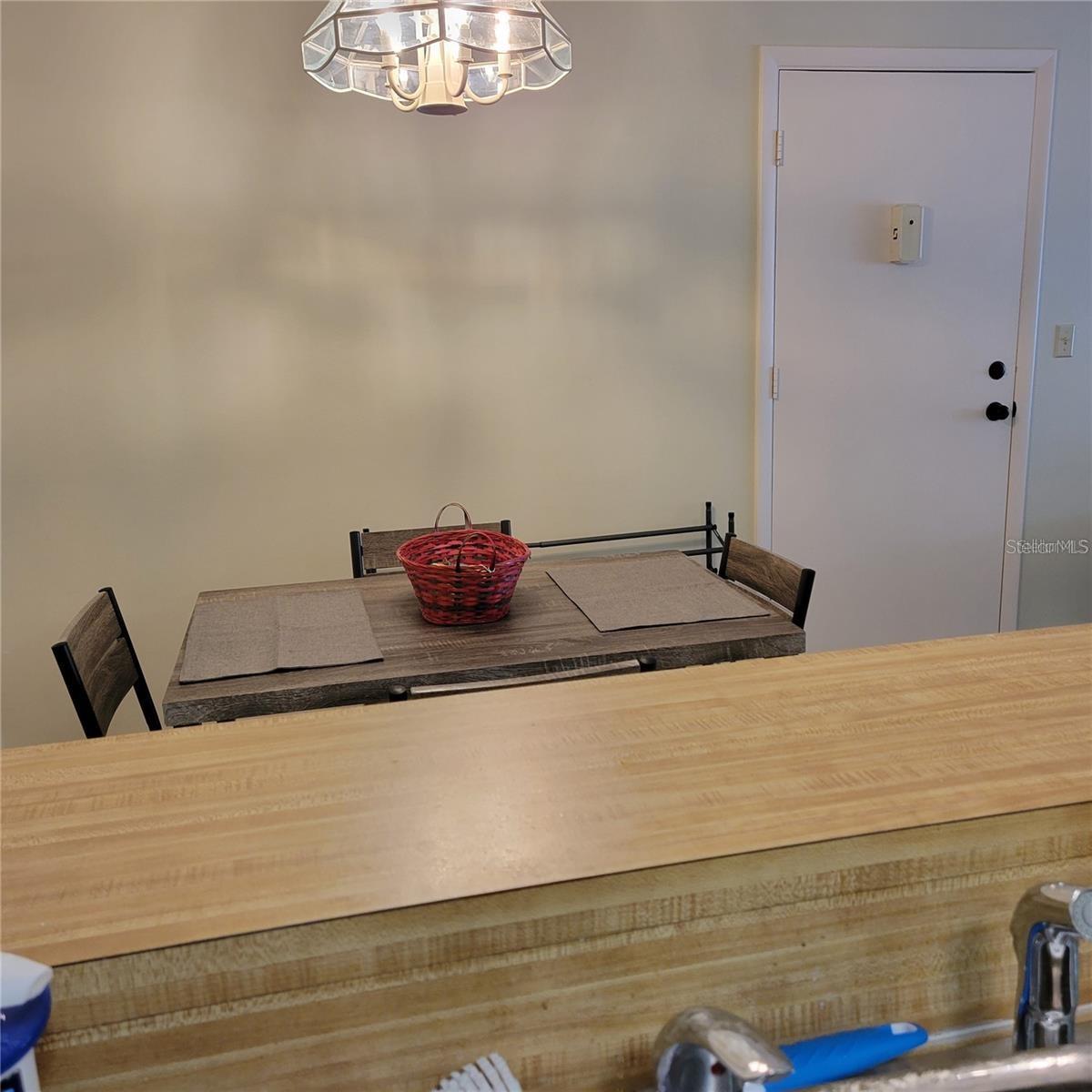 3275 Beneva Rd #104 Property Photo 5