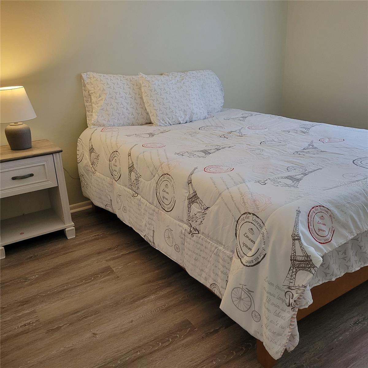 3275 Beneva Rd #104 Property Photo 11