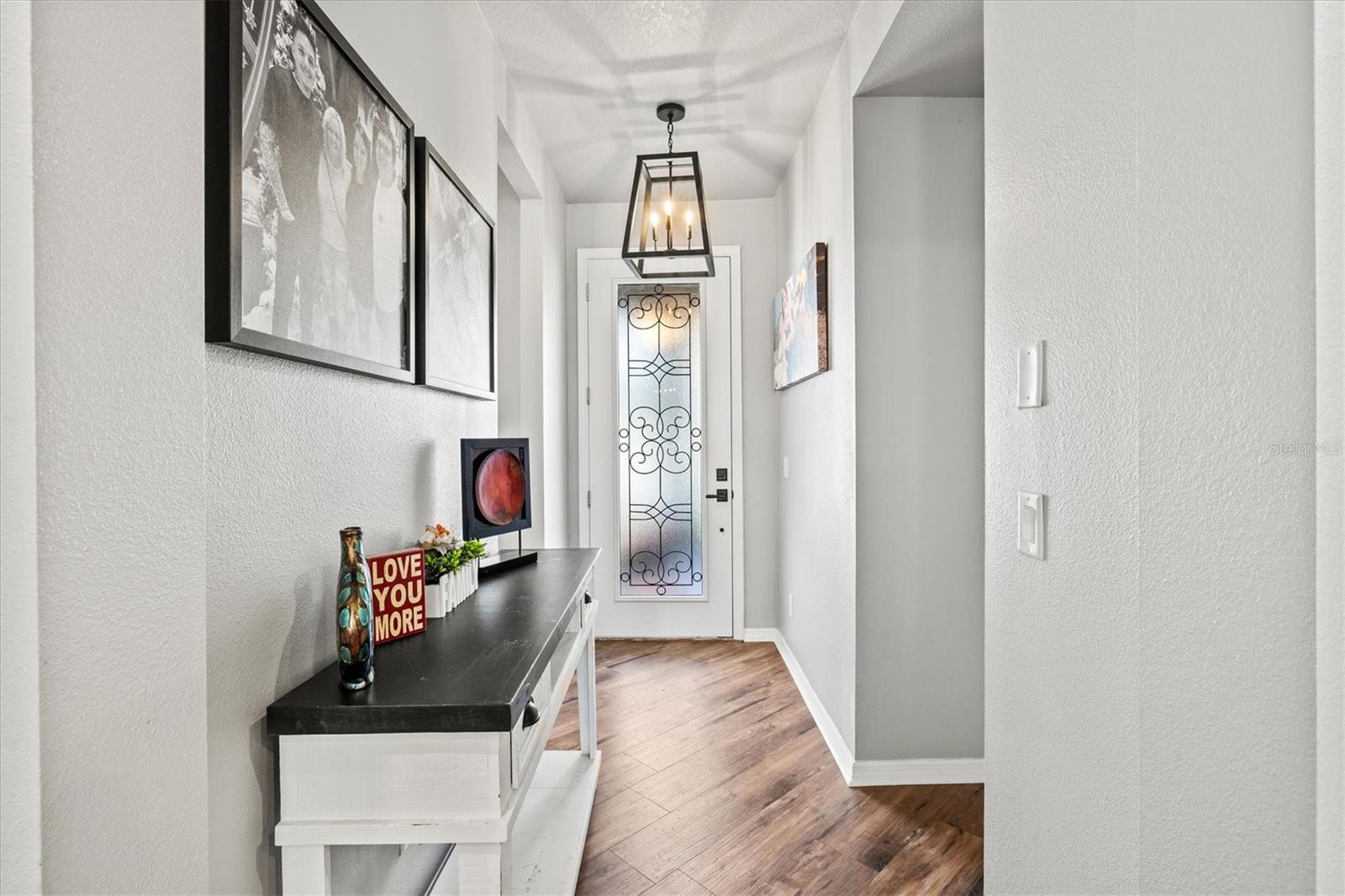 5458 Summit Gln Property Photo 7