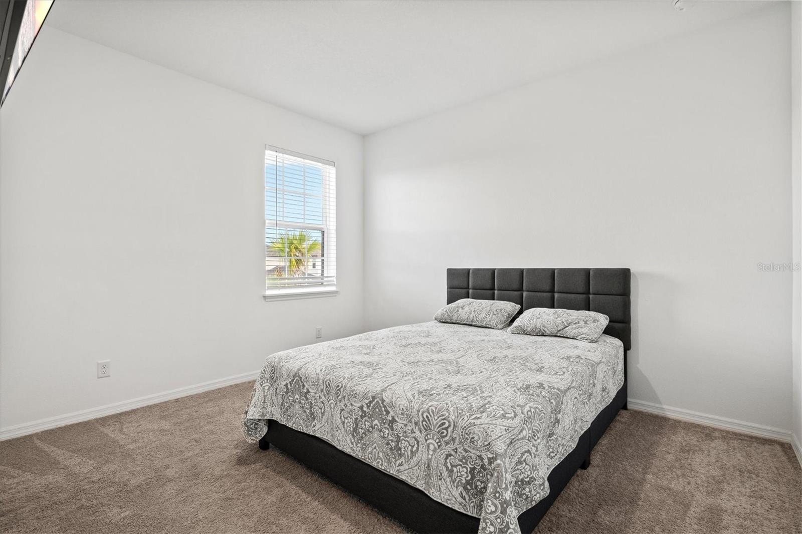 5458 Summit Gln Property Photo 47