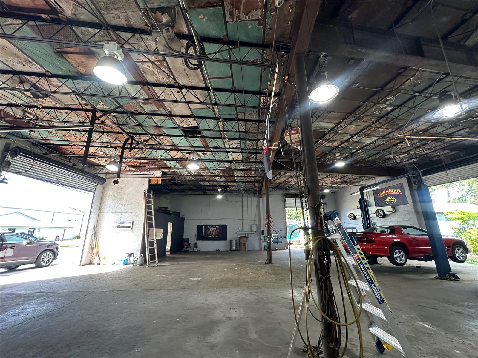 212 N Florida Ave Property Photo 21