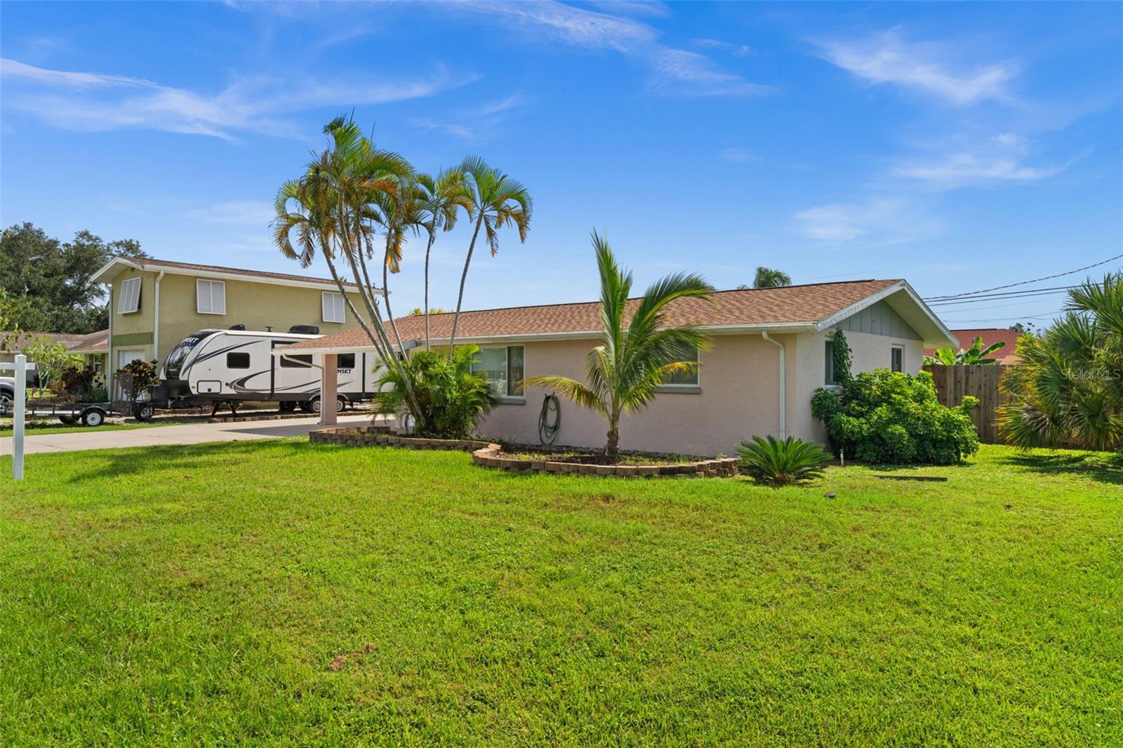 219 Coral Rd Property Photo 1