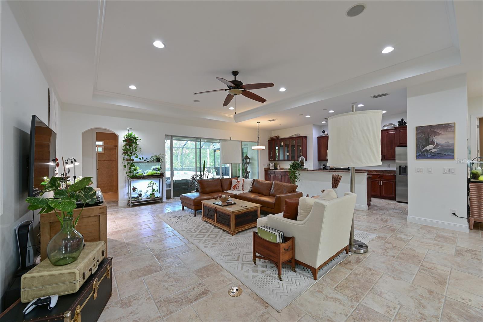 931 Mangrove Edge Ct Property Photo 6