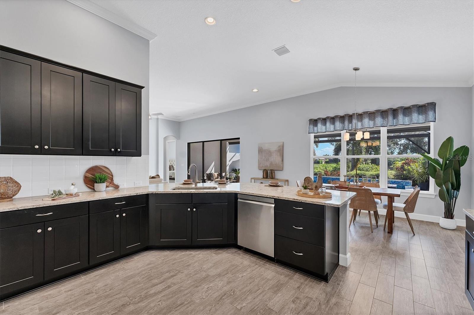 13046 Sorrento Way Property Photo 15