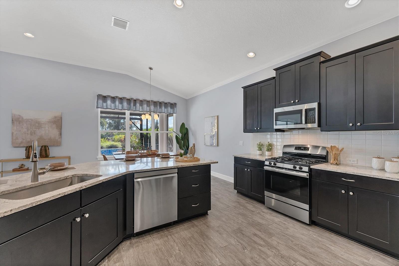 13046 Sorrento Way Property Photo 16