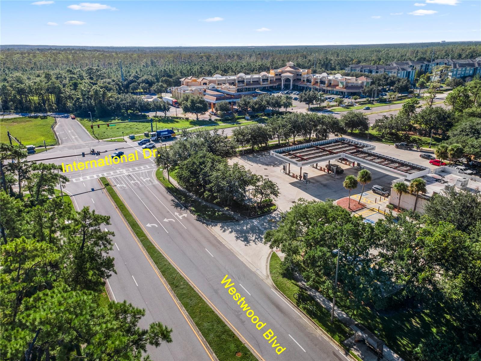 11990 International Dr Property Photo 22