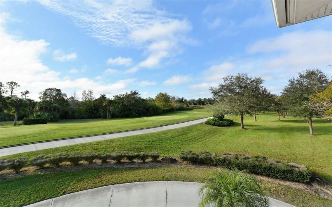 7343 Fountain Palm Cir #7343 Property Photo 15
