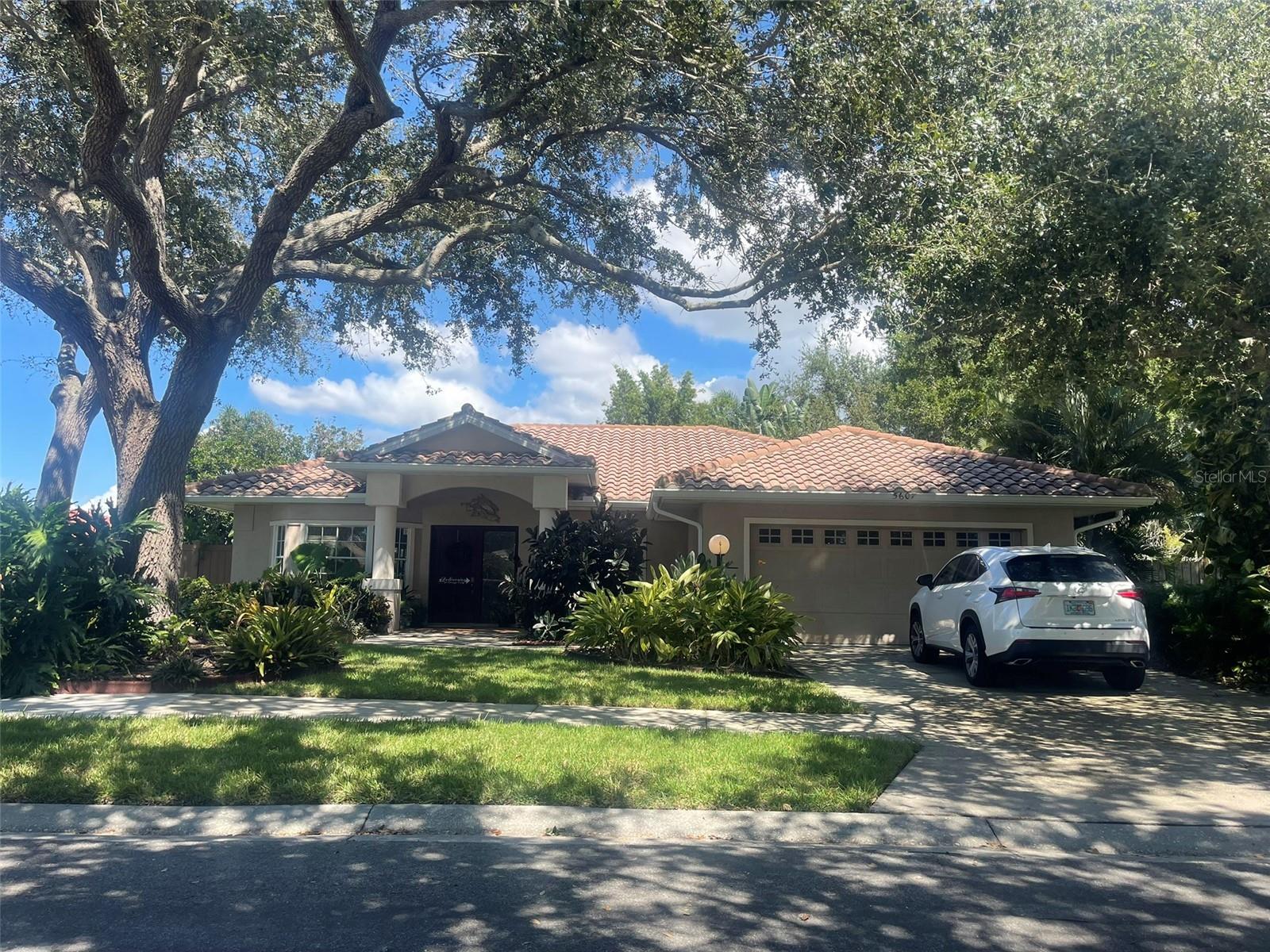 A4668891 Property Photo 1