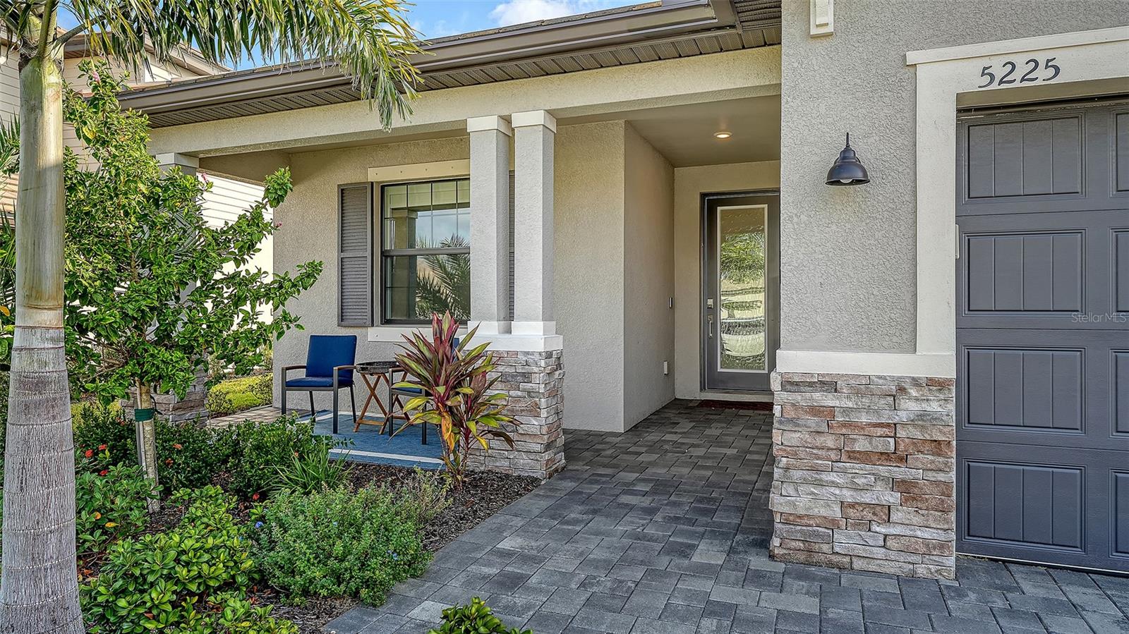 5225 Blue Crush Property Photo 4
