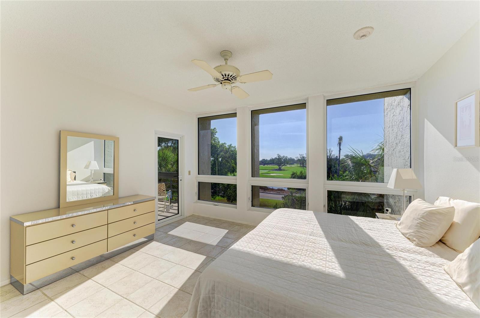 1065 Gulf Of Mexico Dr #201 Property Photo 22