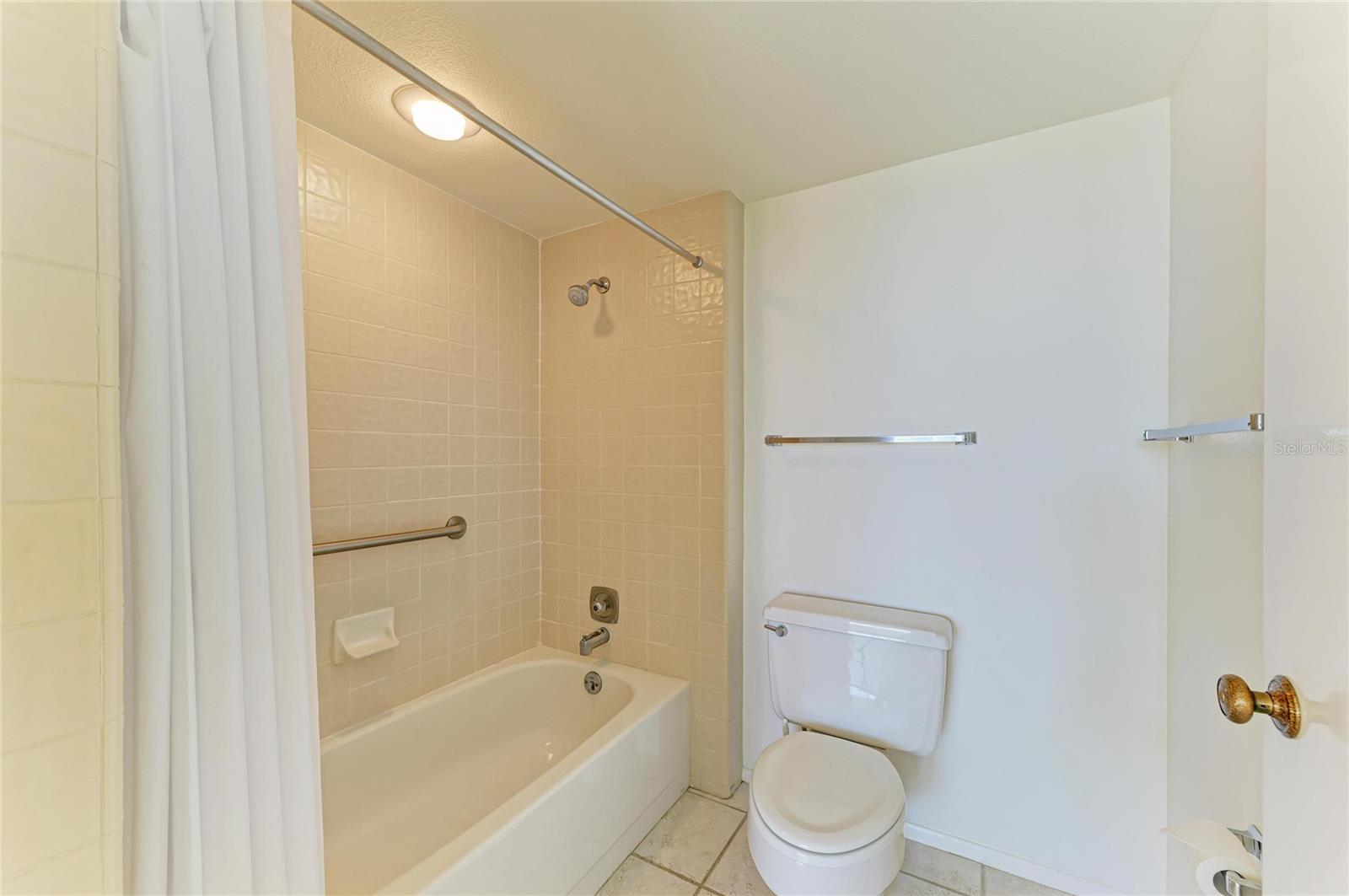 1065 Gulf Of Mexico Dr #201 Property Photo 28