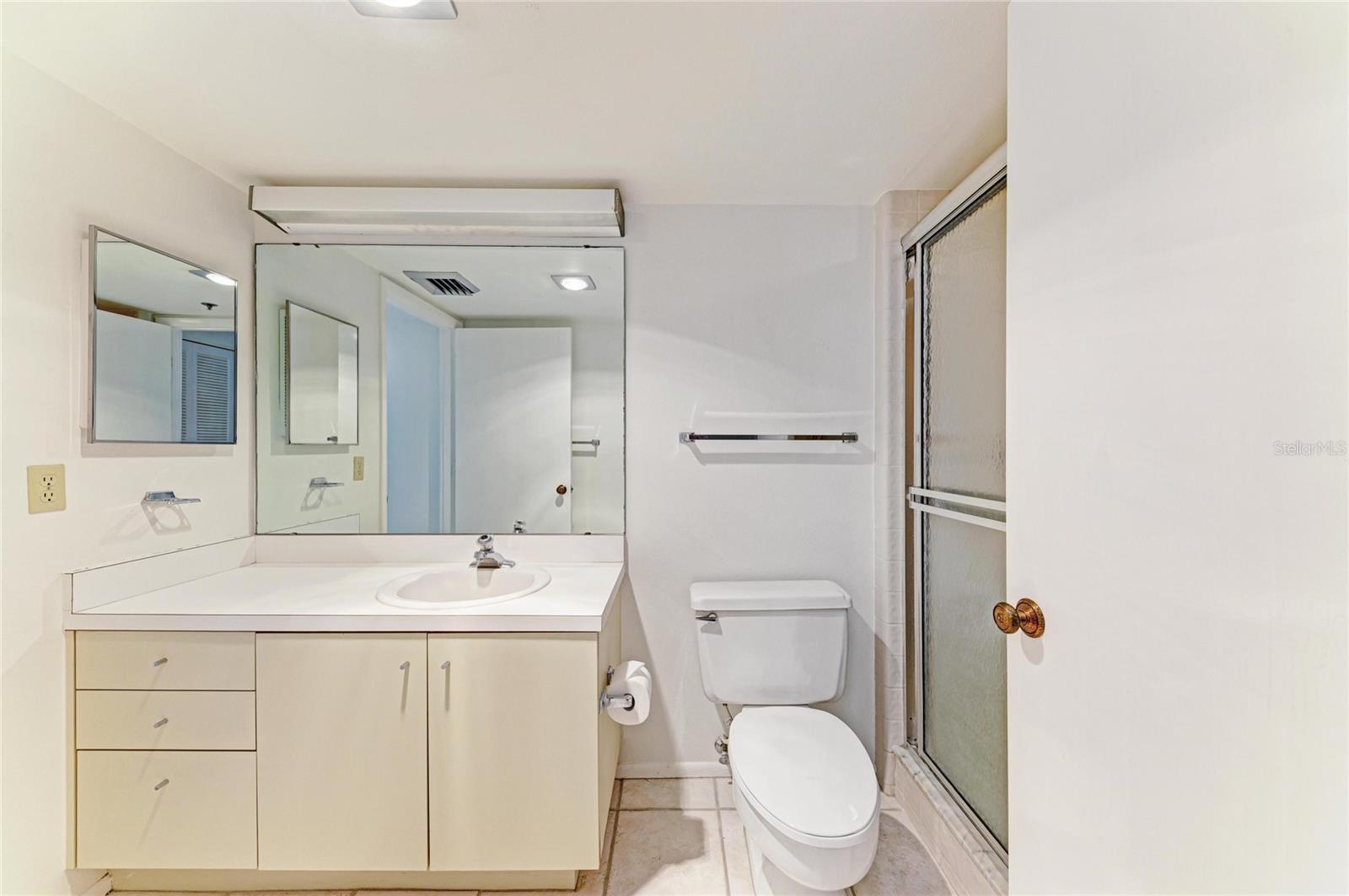 1065 Gulf Of Mexico Dr #201 Property Photo 33