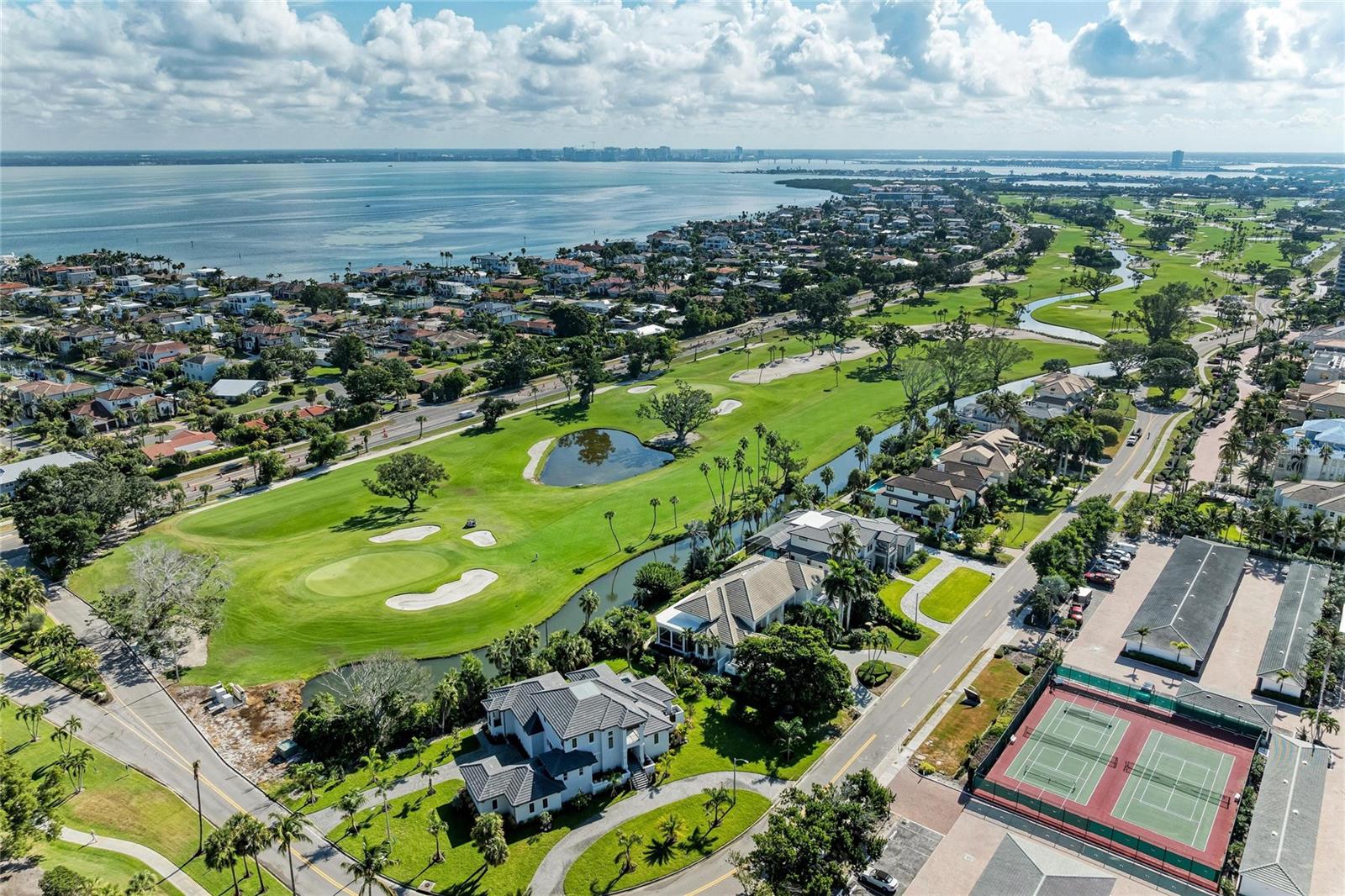 1065 Gulf Of Mexico Dr #201 Property Photo 75