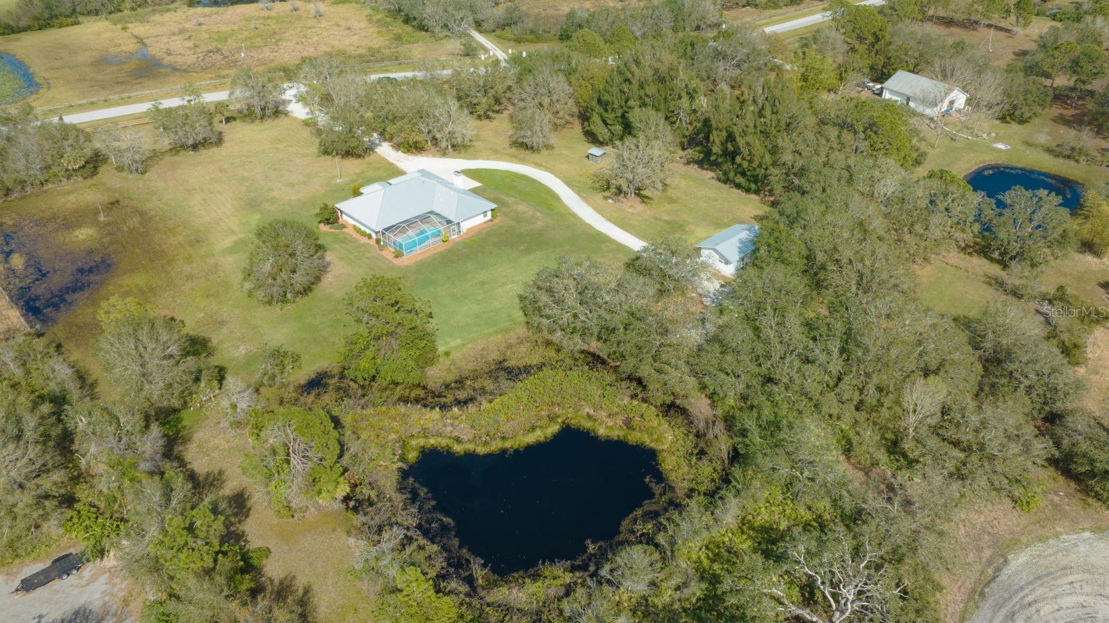 1950 Bern Creek Loop Property Photo 12