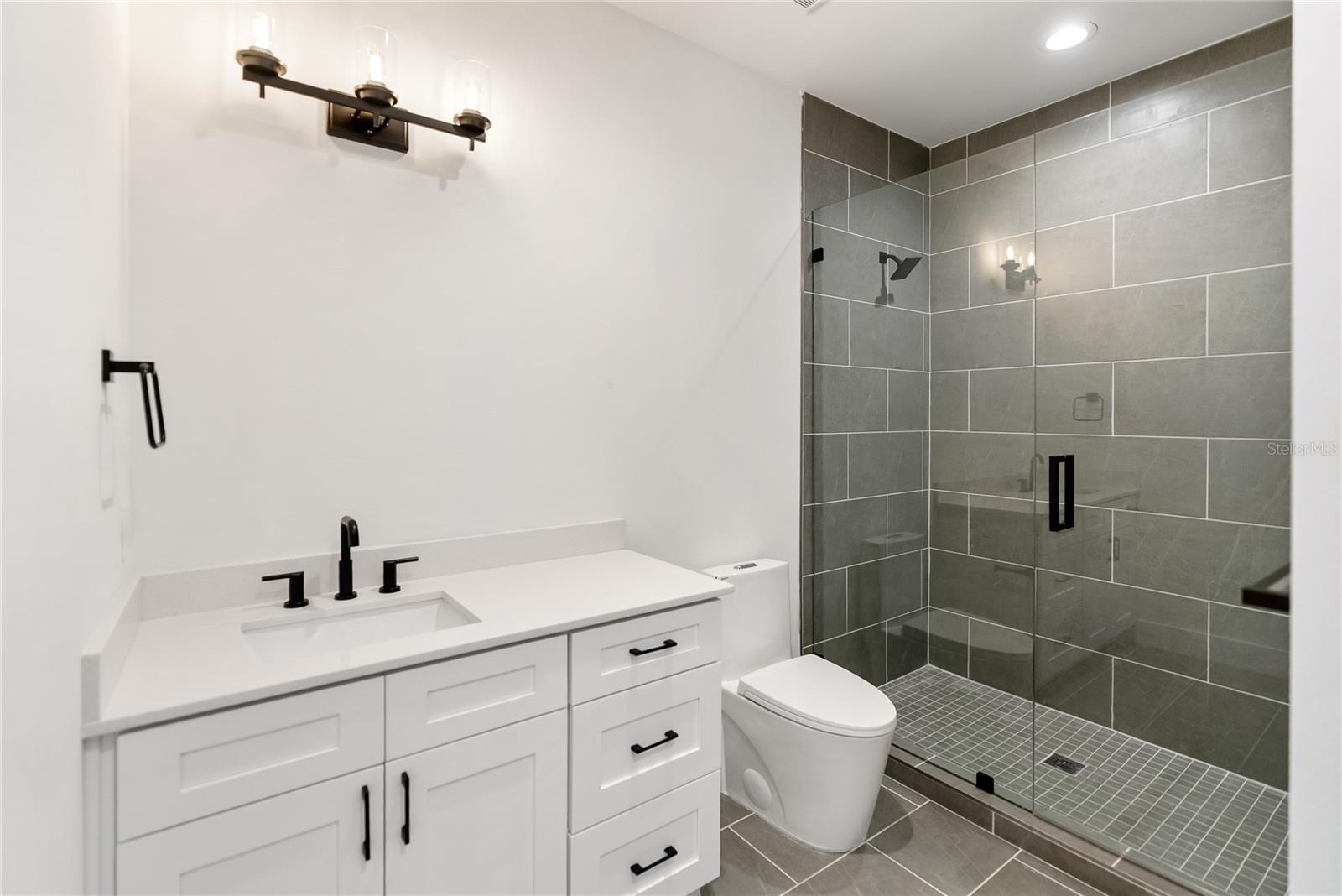 530 De Narvaez Dr Property Photo 36