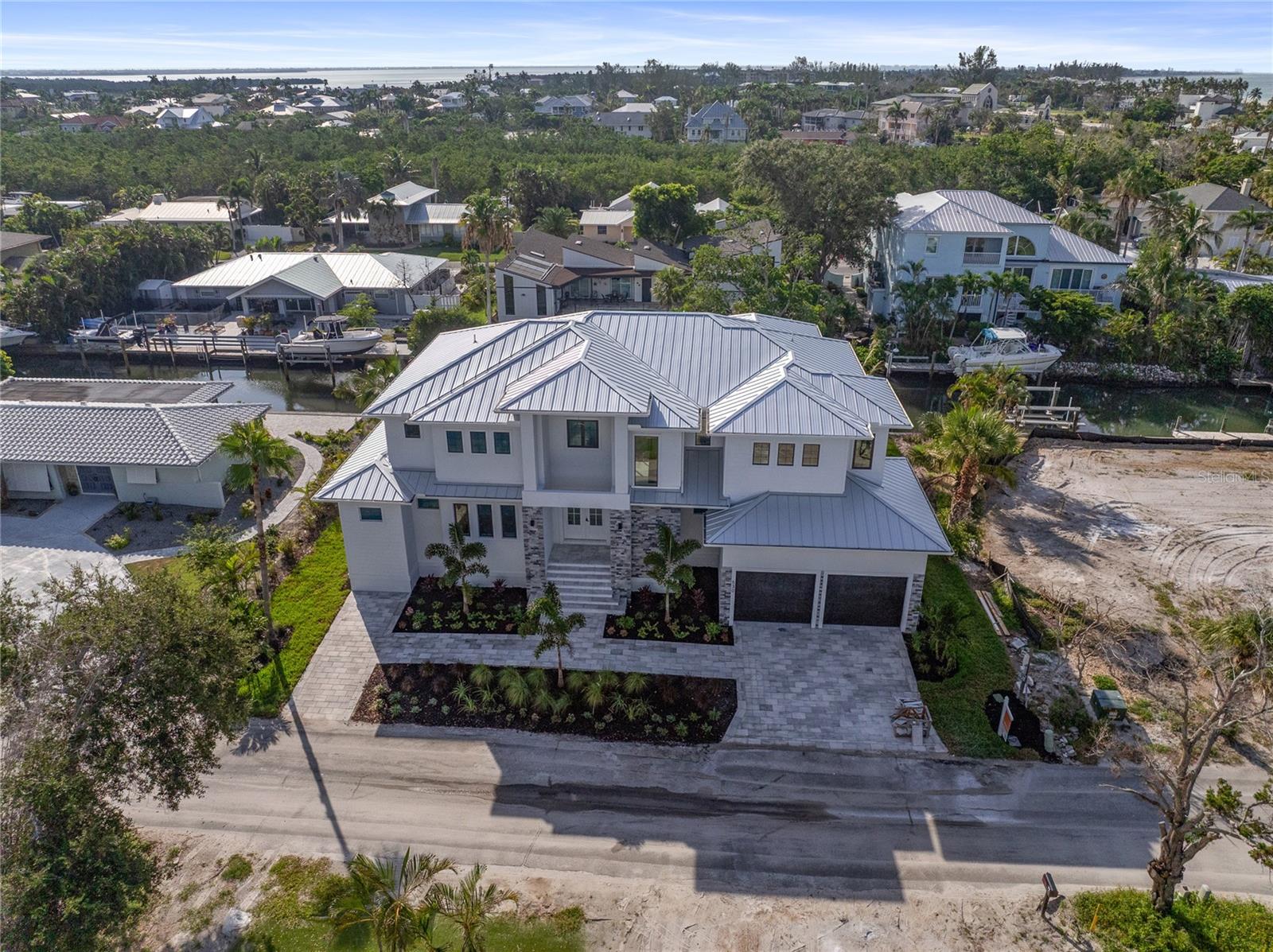 530 De Narvaez Dr Property Photo 83