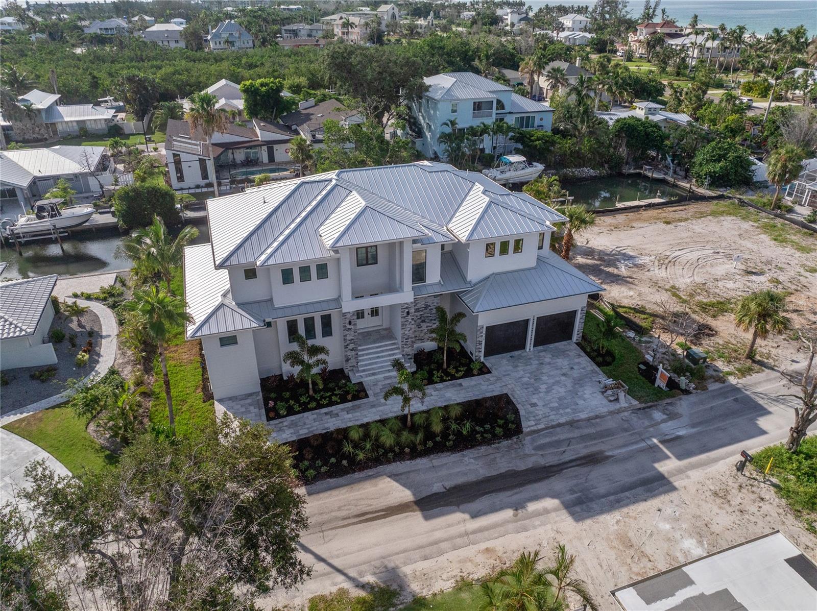 530 De Narvaez Dr Property Photo 85