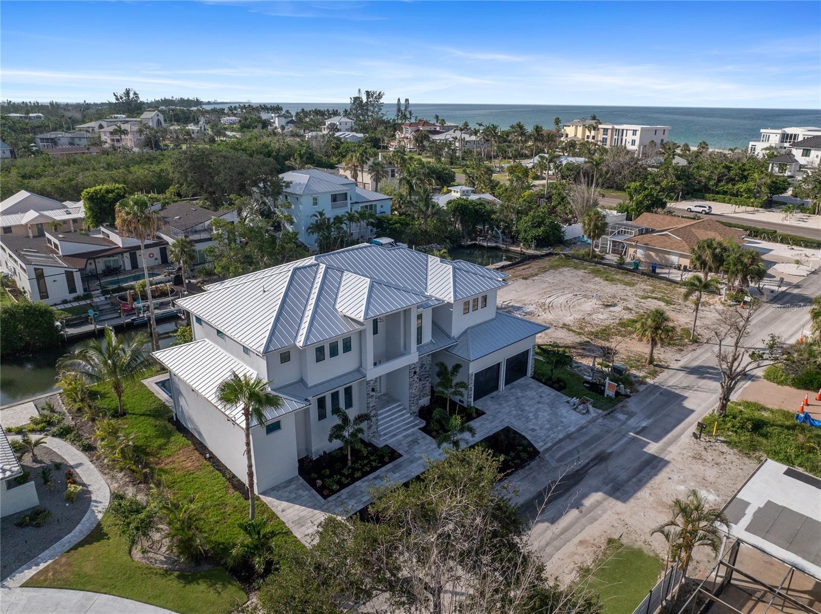 530 De Narvaez Dr Property Photo 86