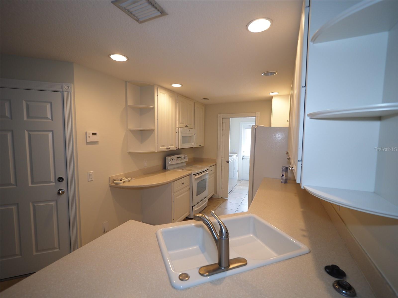 5973 Giardino Ln Property Photo 5