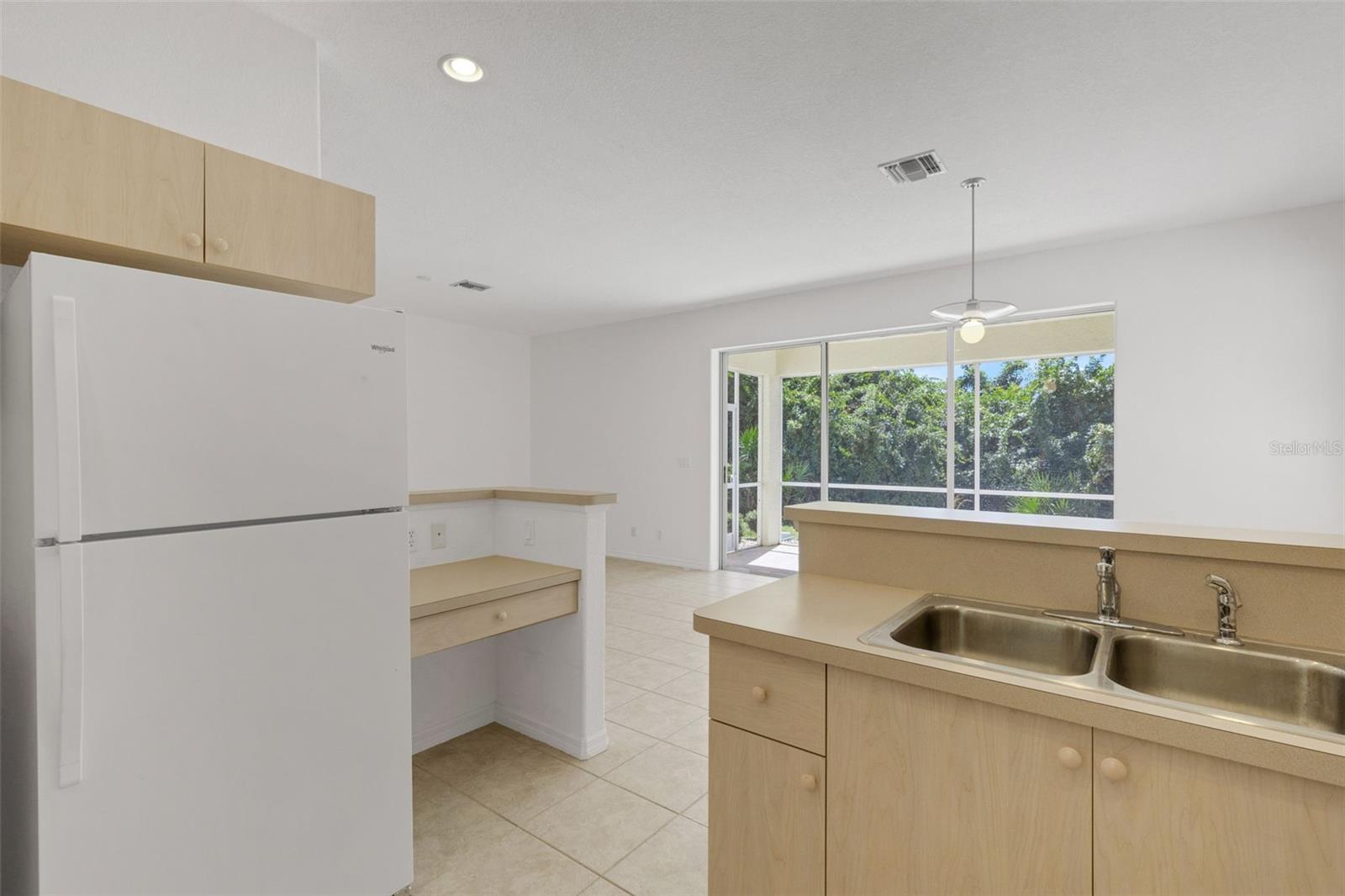 26289 Feathersound Dr Property Photo 17