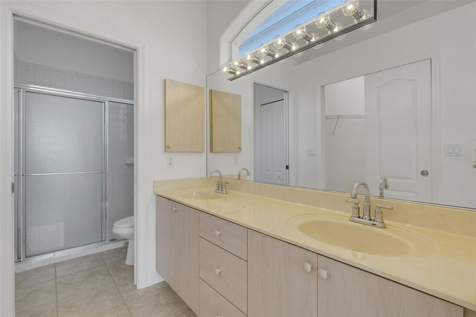 26289 Feathersound Dr Property Photo 22