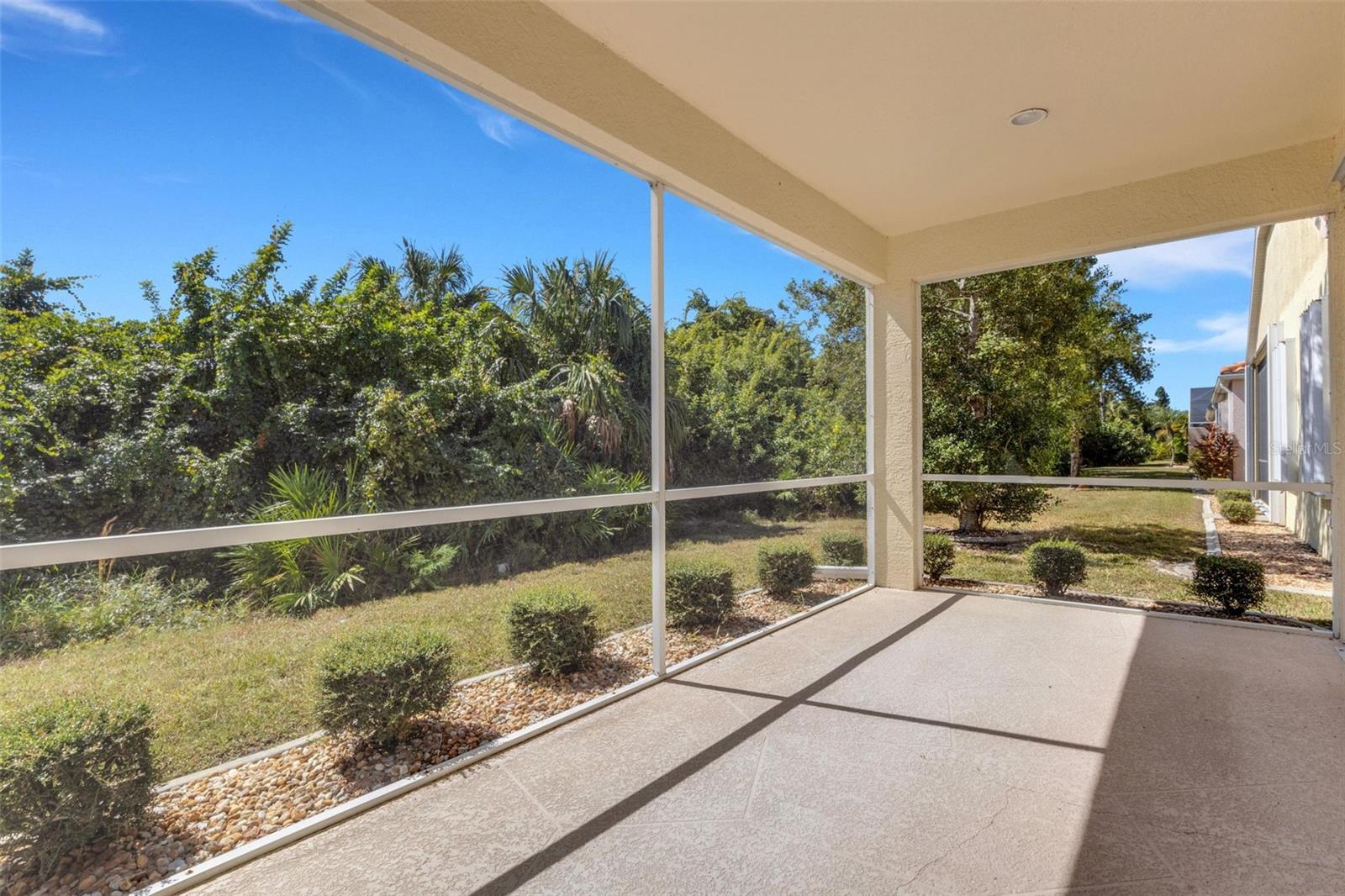 26289 Feathersound Dr Property Photo 30