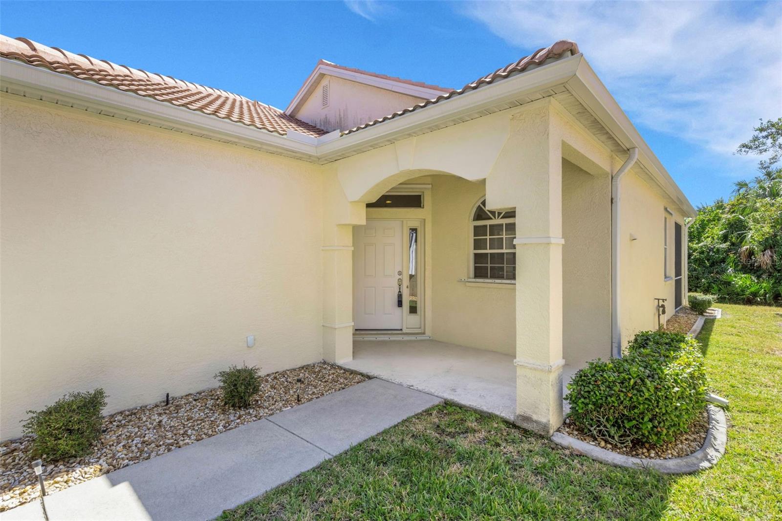 26289 Feathersound Dr Property Photo 36