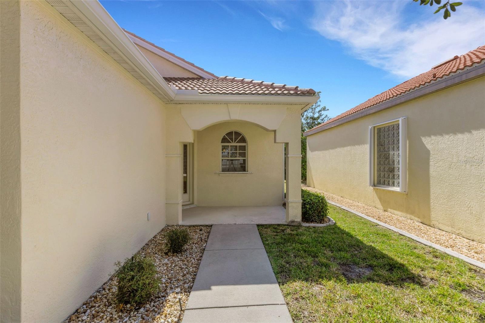 26289 Feathersound Dr Property Photo 37