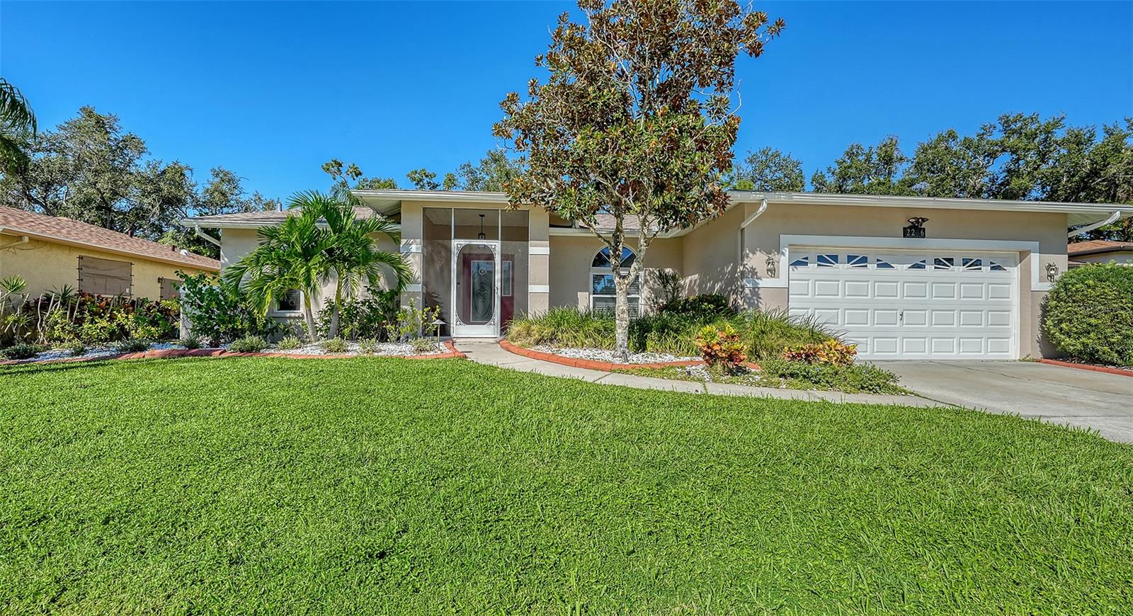 2246 Cork Oak St W Property Photo 4