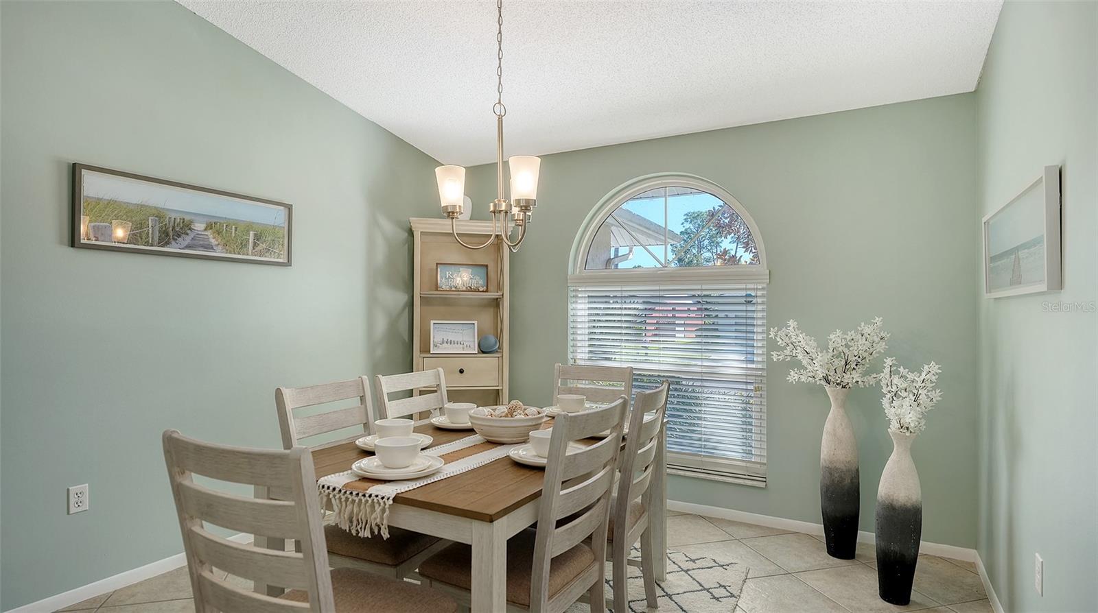 2246 Cork Oak St W Property Photo 8
