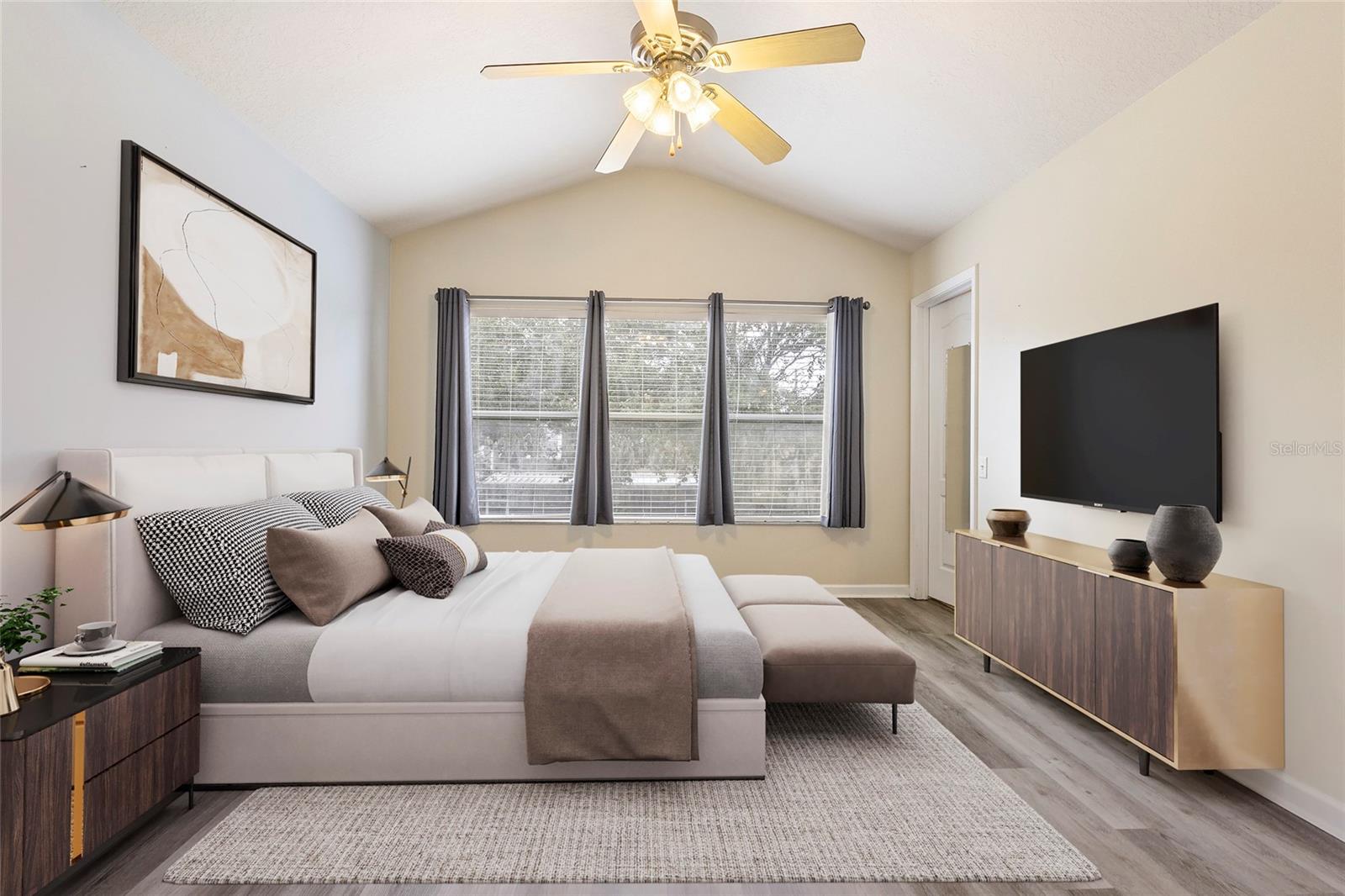 8324 72nd Ln E Property Photo 9