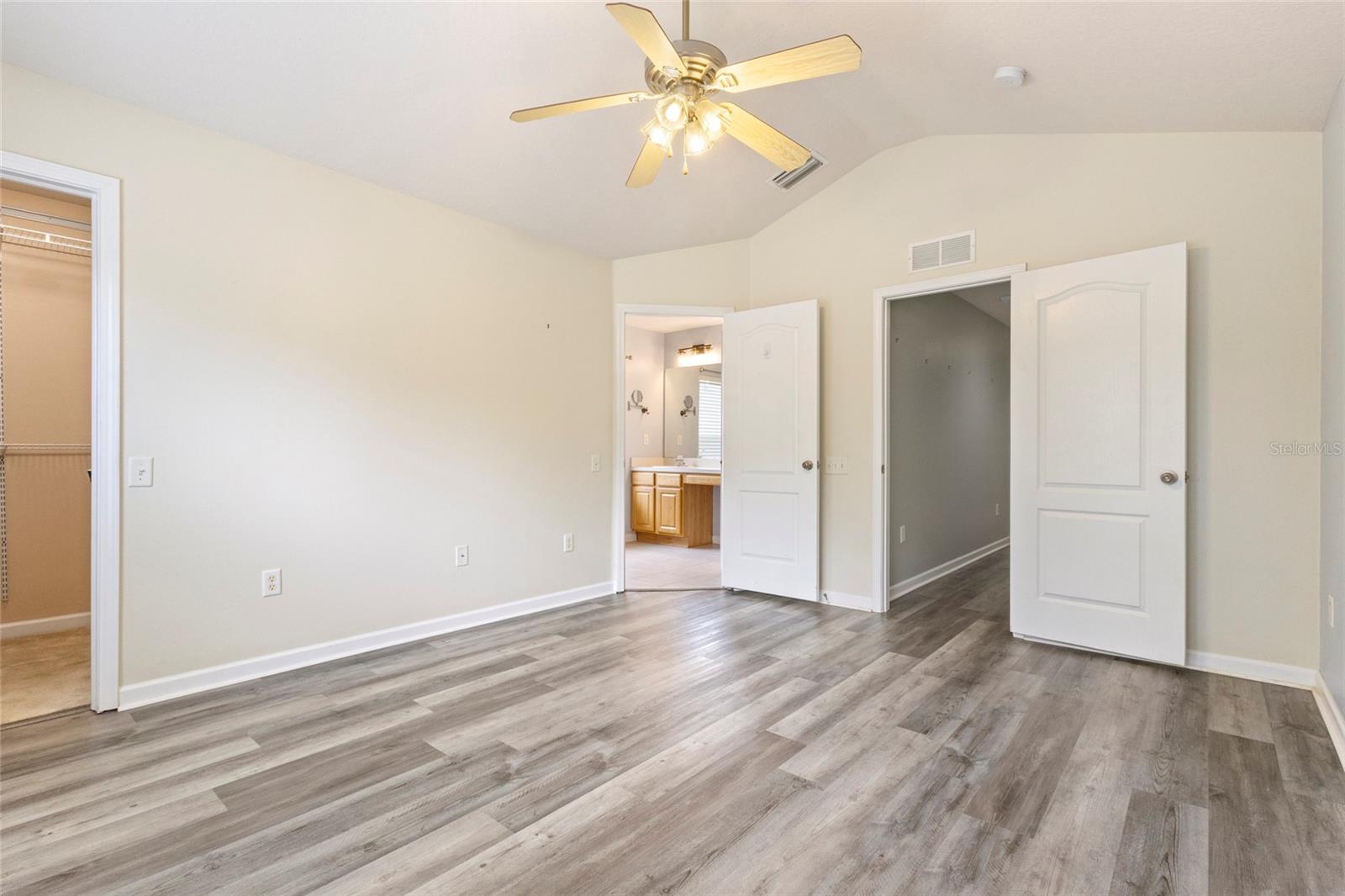 8324 72nd Ln E Property Photo 12