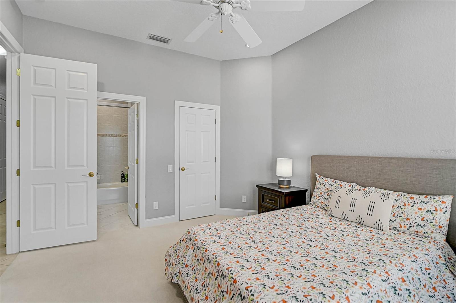 538 Dove Pointe Dr Property Photo 35