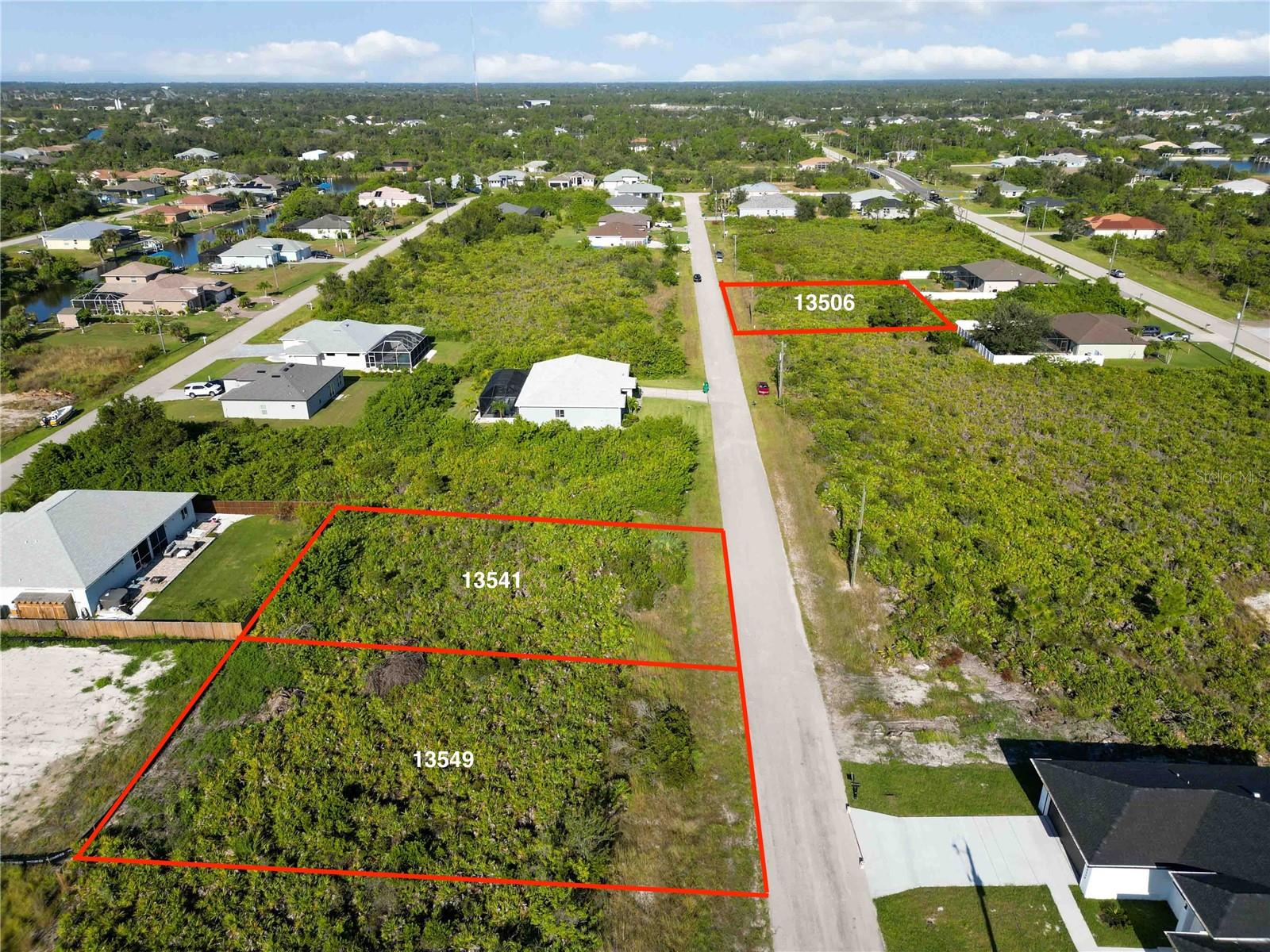 13541 Abutilon Ln Property Photo 8