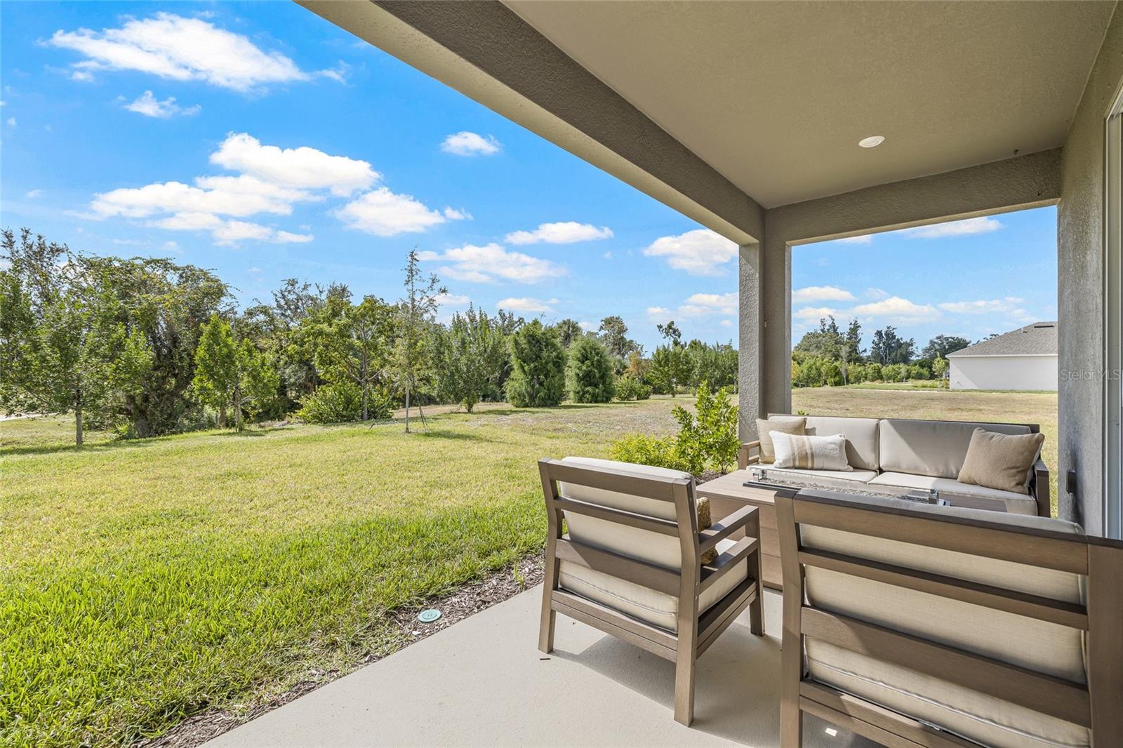 15537 Foxtail Ln Property Photo 23