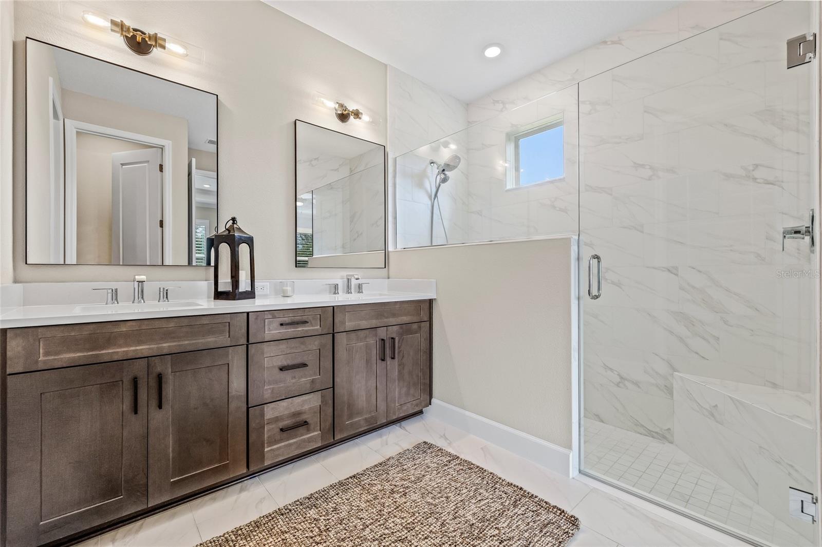 15537 Foxtail Ln Property Photo 34