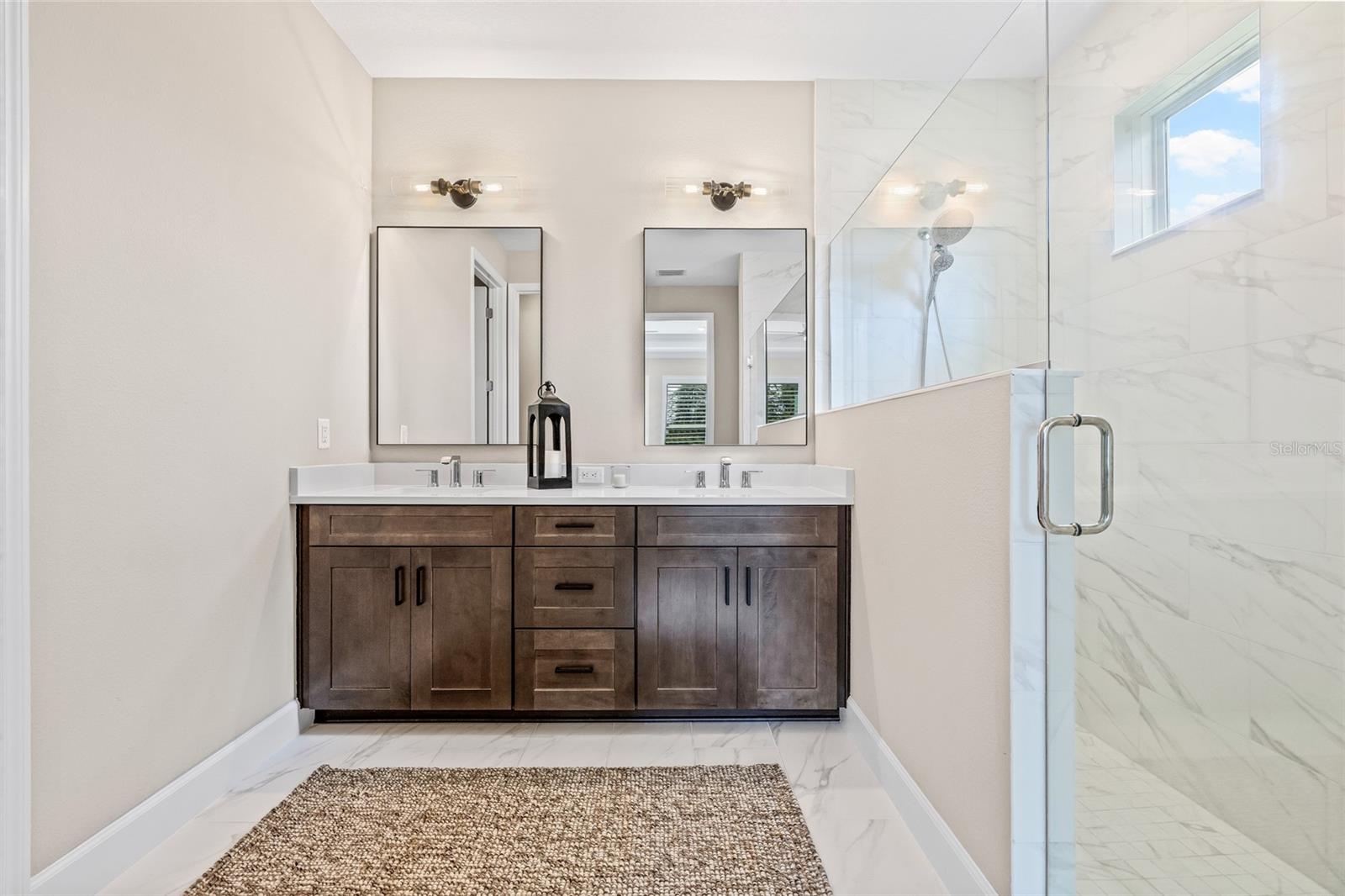 15537 Foxtail Ln Property Photo 35