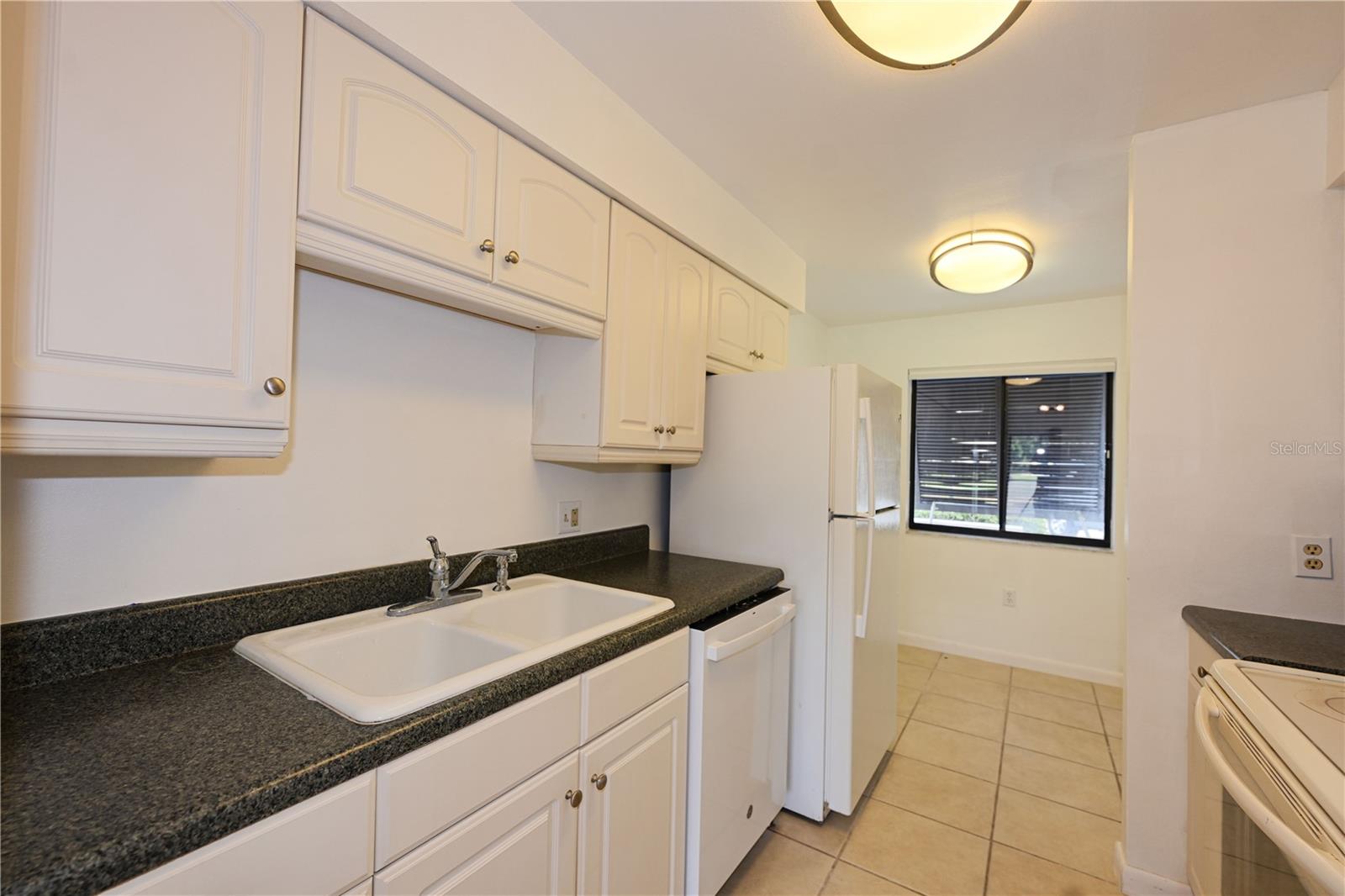 4625 Longwater Chase #113 Property Photo 6