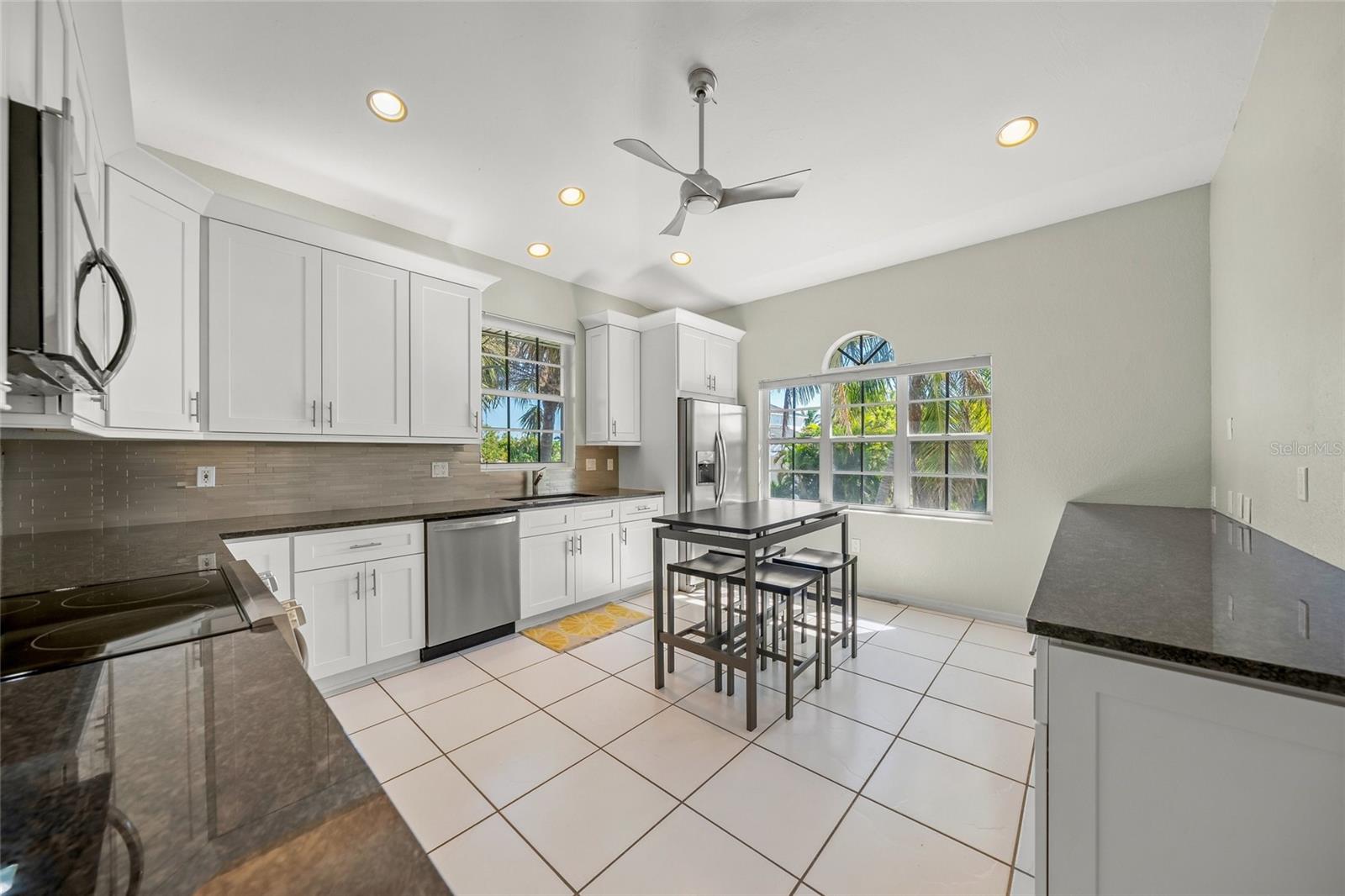 569 Juan Anasco Dr Property Photo 17