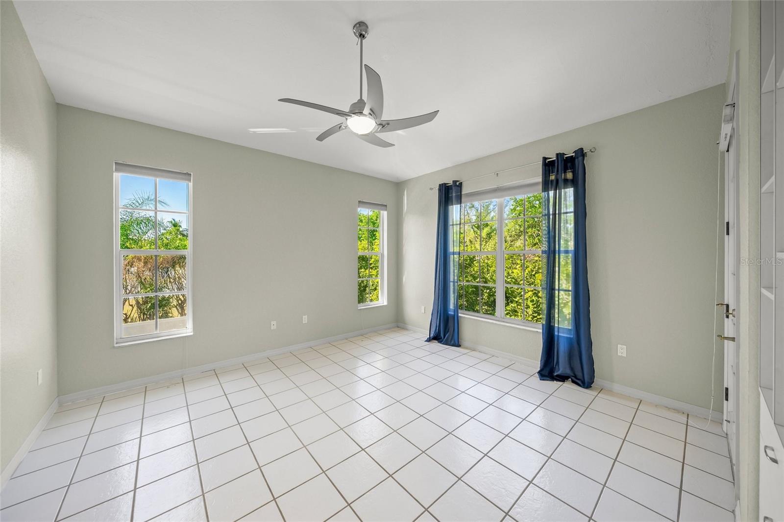 569 Juan Anasco Dr Property Photo 31