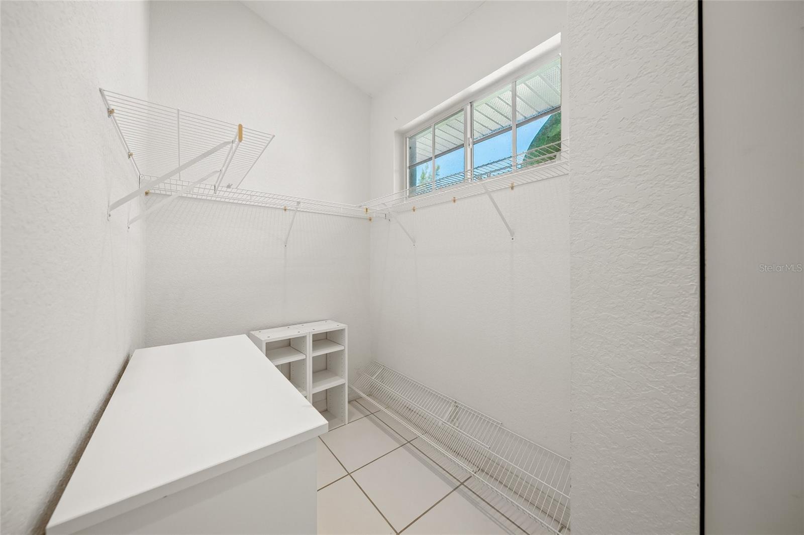 569 Juan Anasco Dr Property Photo 35