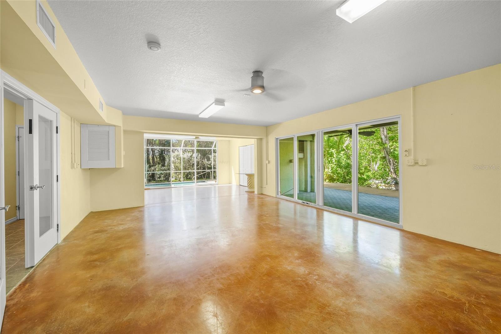 569 Juan Anasco Dr Property Photo 40