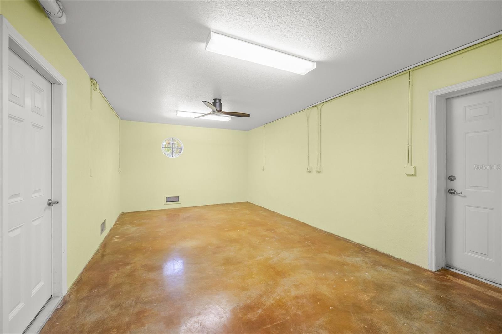 569 Juan Anasco Dr Property Photo 43