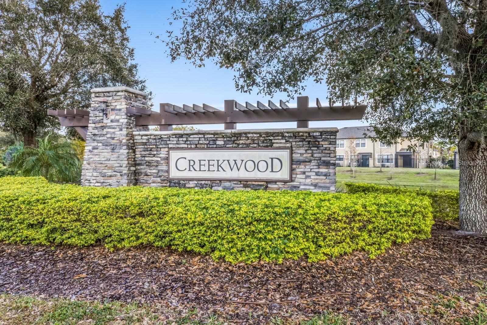 7826 52nd Ter E Property Photo 4