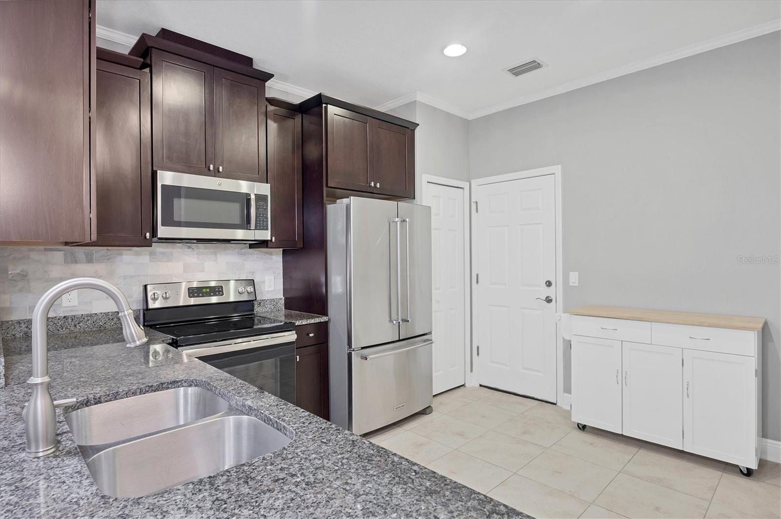 7826 52nd Ter E Property Photo 13