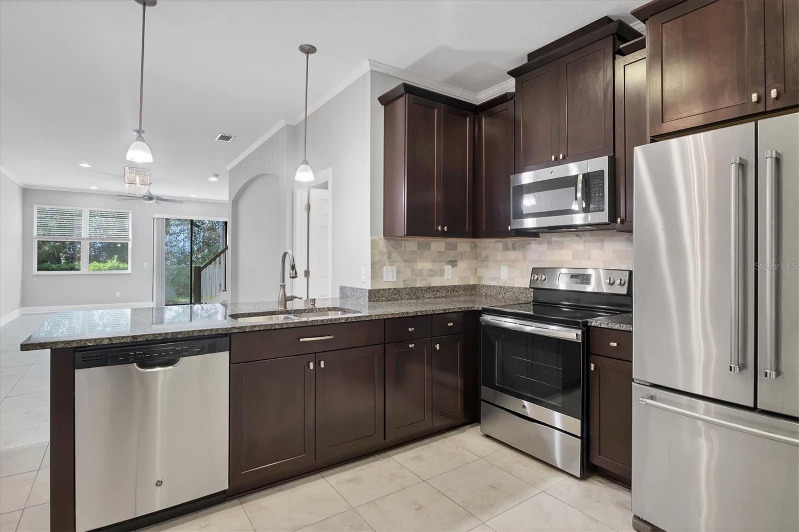 7826 52nd Ter E Property Photo 14